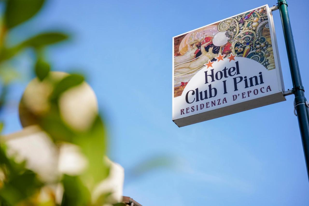 Hotel Club I Pini - Residenza D'Epoca In Versilia Лидо-ди-Камайоре Экстерьер фото
